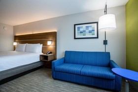 Holiday Inn Express & Suites Deland South