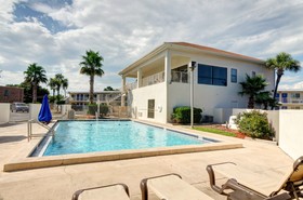 Motel 6 Destin