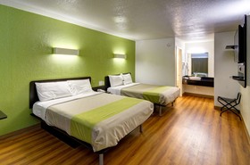 Motel 6 Destin