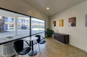 Motel 6 Destin