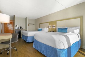 The Inn on Destin Harbor