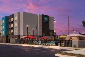 Tru by Hilton Destin