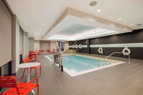 Tru by Hilton Destin