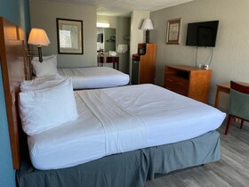 Village Inn Hotel