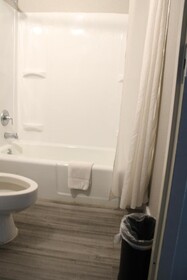 Village Inn Hotel