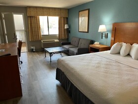 Village Inn Hotel