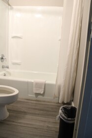 Village Inn Hotel
