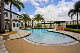 Amli Doral by Nuovo