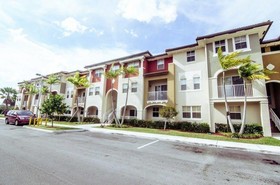Apartments Villa by Servirents