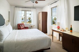Fenway Hotel