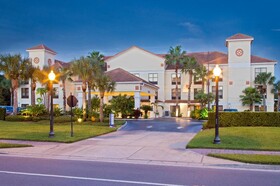 Holiday Inn Express & Suites Clearwater North - Dunedin