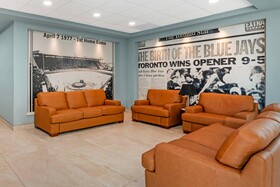 The J Hotel Dunedin Clearwater, an Ascend Collection Hotel