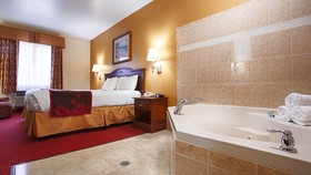 Best Western Edgewater Inn