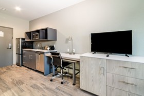 Everglades Adventures Hotel Suites by Ivey House