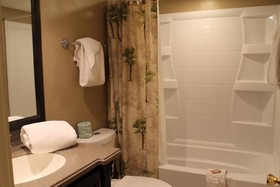 Amelia South Condominiums