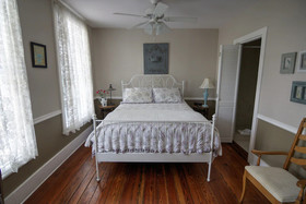 Florida House Inn