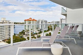 AC Hotel by Marriott Fort Lauderdale Beach