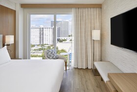 AC Hotel by Marriott Fort Lauderdale Beach