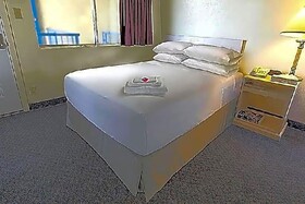 America's Best Inn & Suites - Ft. Lauderdale North