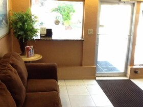 America's Best Inn & Suites - Ft. Lauderdale North