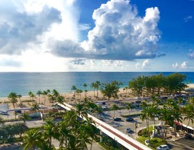 Bahia Mar Fort Lauderdale Beach - a DoubleTree by Hilton Hotel