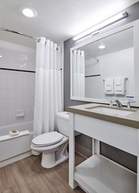 Bahia Mar Fort Lauderdale Beach - a DoubleTree by Hilton Hotel
