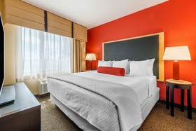 CAMBRiA Fort Lauderdale Airport South & Cruise Port