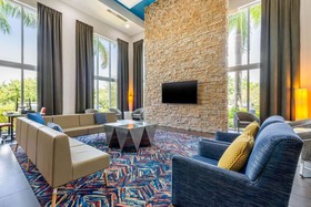 CAMBRiA Fort Lauderdale Airport South & Cruise Port