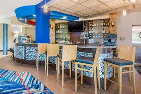 CAMBRiA Fort Lauderdale Airport South & Cruise Port