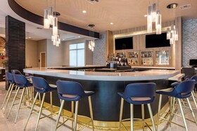 Cambria Hotel Fort Lauderdale Beach