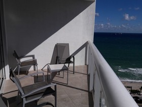 Fort Lauderdale Beach Resort Condo Hotel