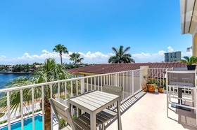 Fort Lauderdale Yacht and Beach Club