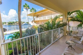 Fort Lauderdale Yacht and Beach Club