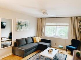 Galleria Apartments by Lowkl