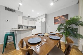 Galleria Apartments by Lowkl