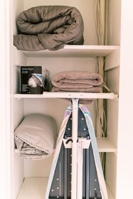 Galleria Apartments by Lowkl