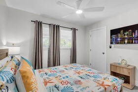 Galleria Apartments by Lowkl