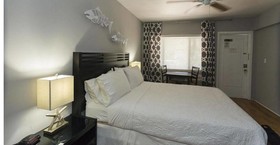 Granada Inn
