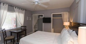 Granada Inn