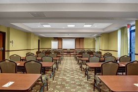 Hyatt Place Fort Lauderdale Cruise Port & Convention Center