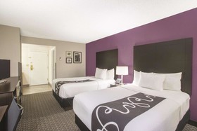 La Quinta Inn & Suites by Wyndham Fort Lauderdale Tamarac