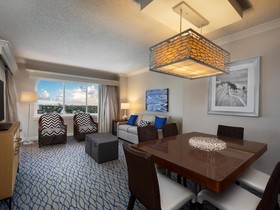 Marriott's BeachPlace Towers