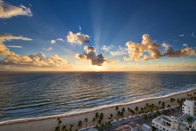 Marriott's BeachPlace Towers