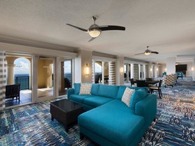 Marriott's BeachPlace Towers
