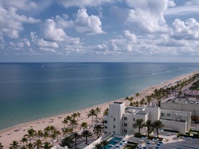 Marriott's BeachPlace Towers