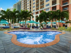 Marriott's BeachPlace Towers