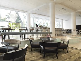 Pier Sixty-Six Hotel & Marina