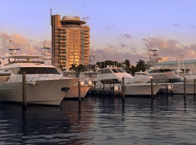 Pier Sixty-Six Hotel & Marina