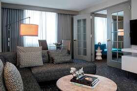 Renaissance Fort Lauderdale Cruise Port Hotel
