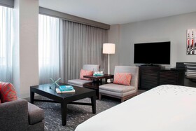 Renaissance Fort Lauderdale Cruise Port Hotel